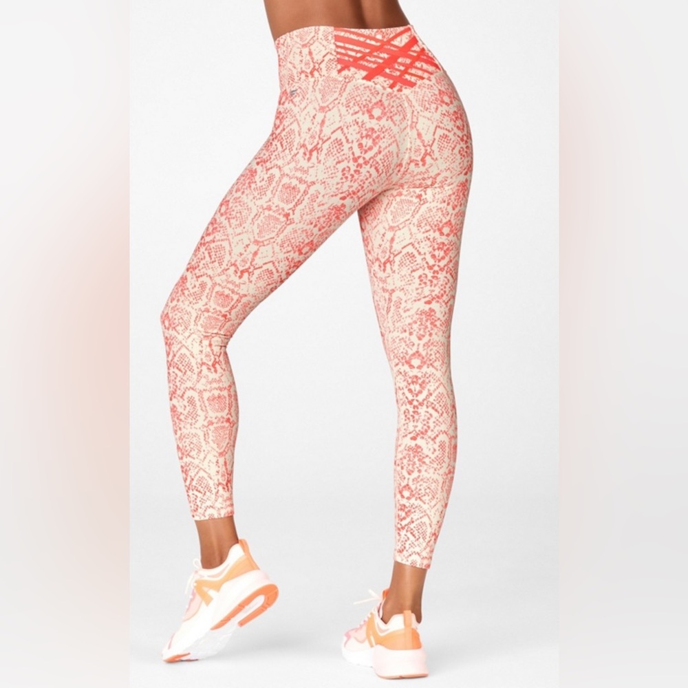 Fabletics | Boost PowerHold® High-Waisted 7/8 Legging |Atomic Venom